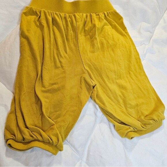 Girls’ Pants (18-24M) Bundle of 3 - Harem Style Pants, Denim Shorts, Black Short - Picture 4 of 12